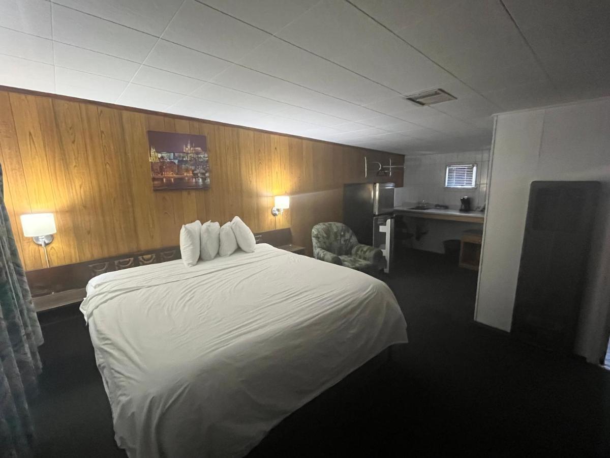 Robbie'S Motel แคชครีก ภายนอก รูปภาพ