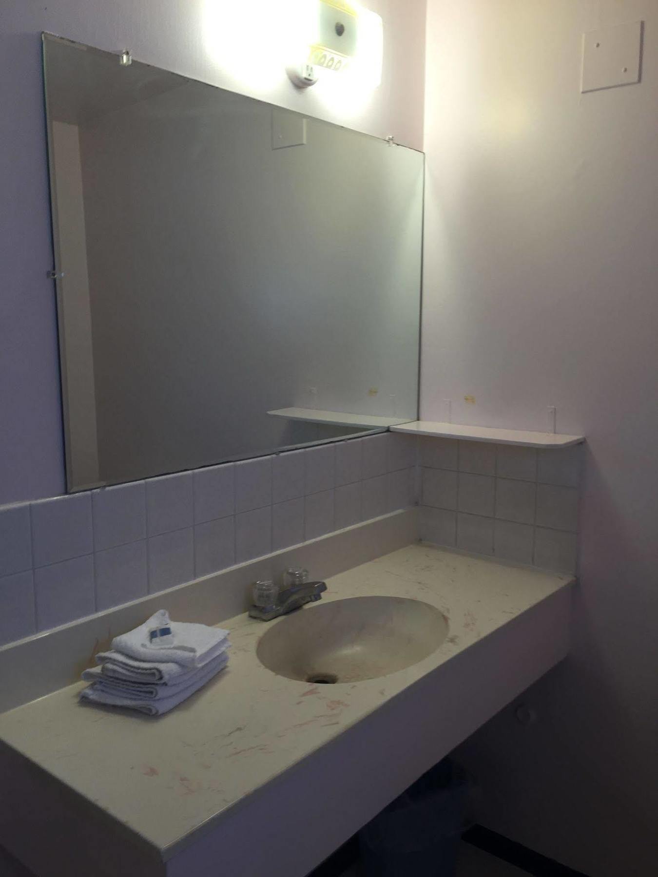 Robbie'S Motel แคชครีก ภายนอก รูปภาพ